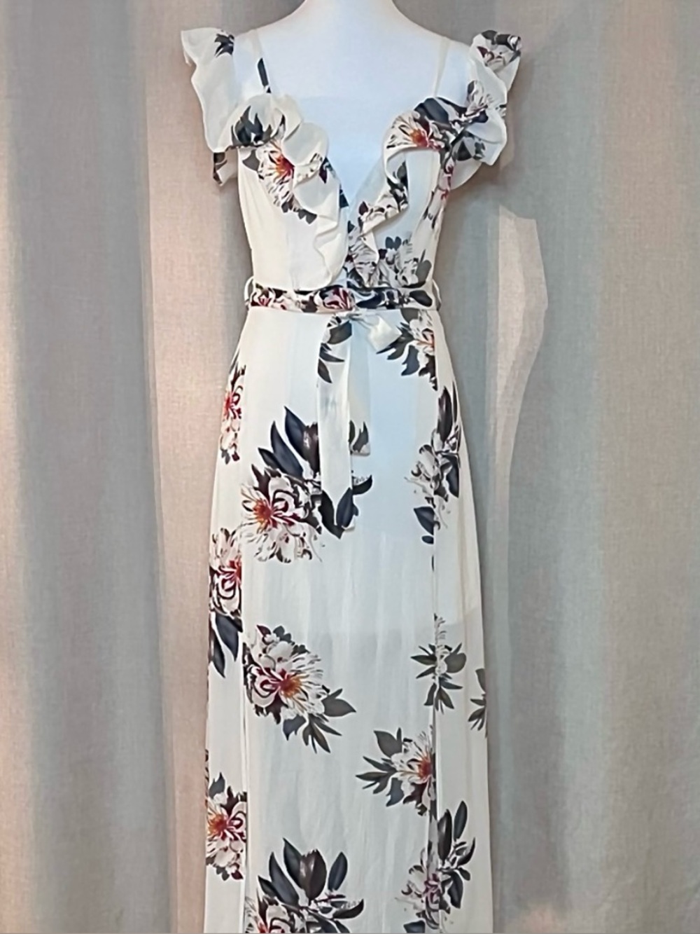 Women’s CALS White Multicolor Floral Off-Shoulder Ruffle Maxi Dress Leg Slit S